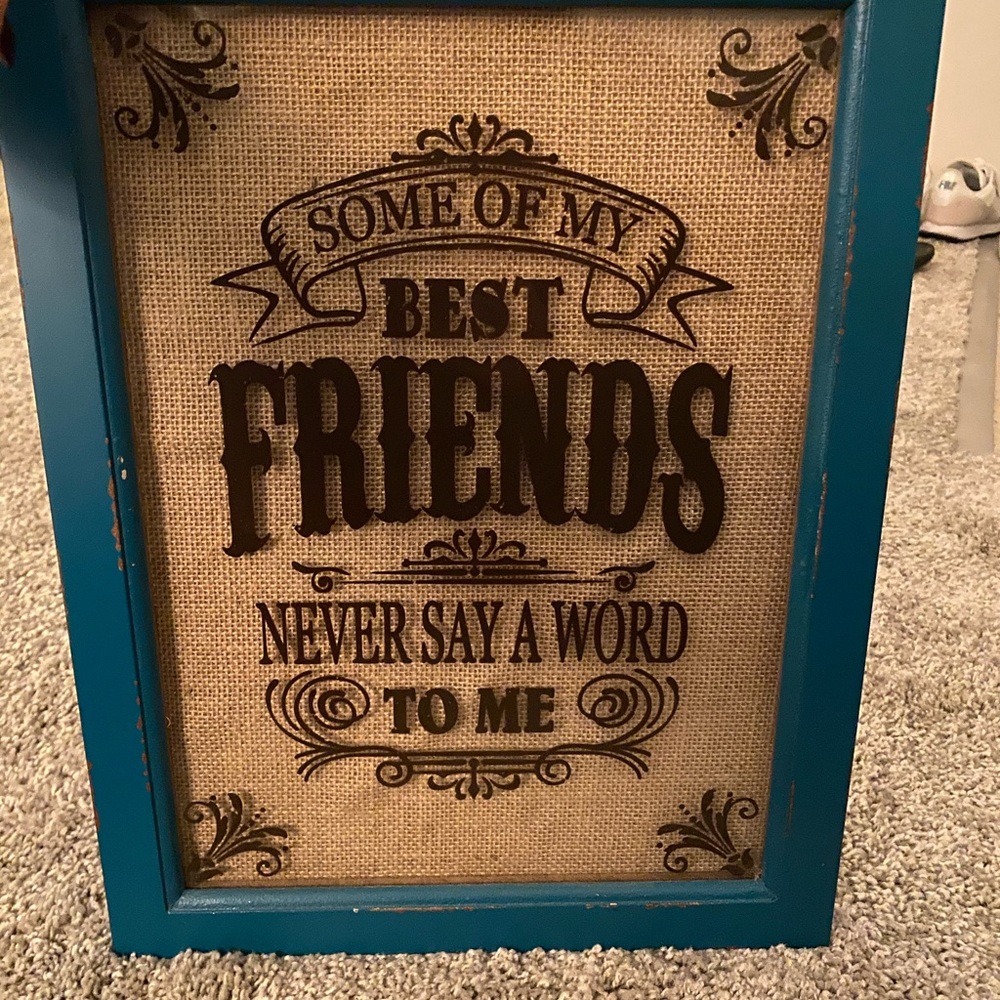 Super cute rustic decor - Picture 3 of 3